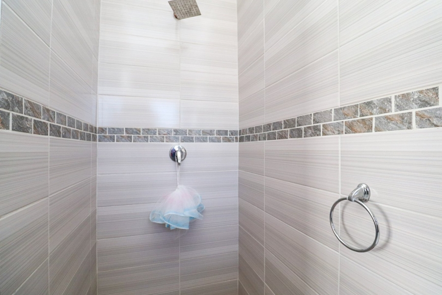 3 Bedroom Property for Sale in Flamwood North West
